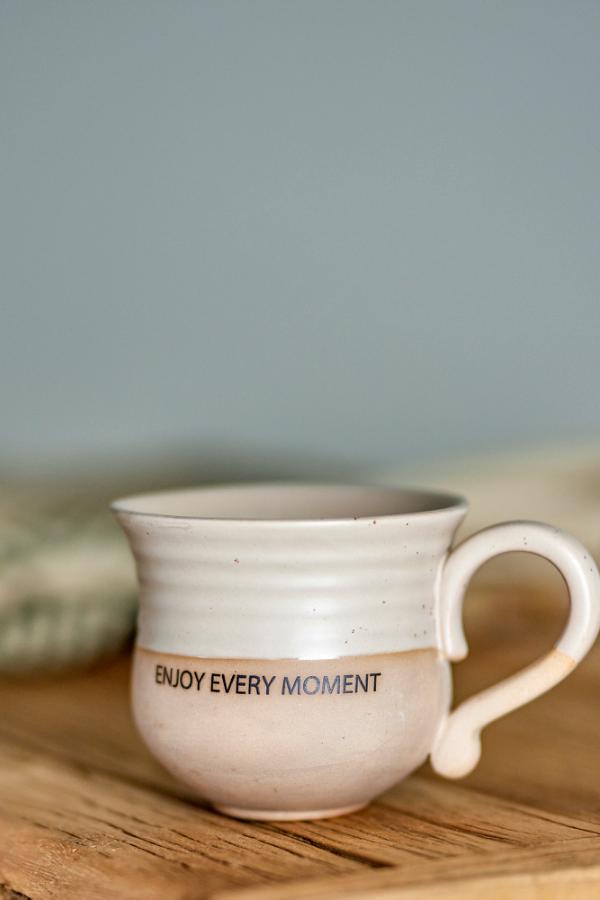 Bloomingville Claire Cup in Aardewerk - Bruin met opdruk