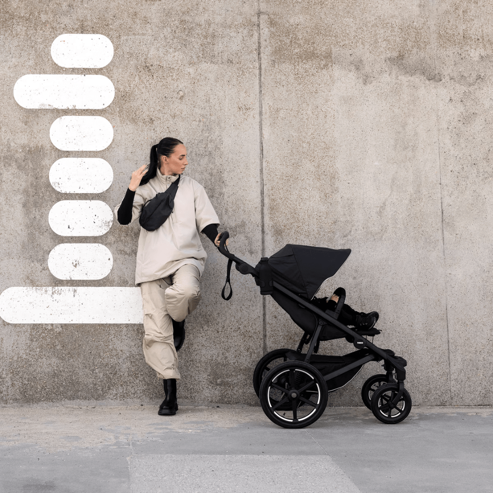 Thule Urban Glide 4 + WIEG Black